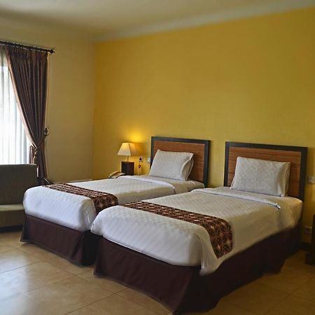 Gowongan Inn Jogjakarta Buitenkant foto