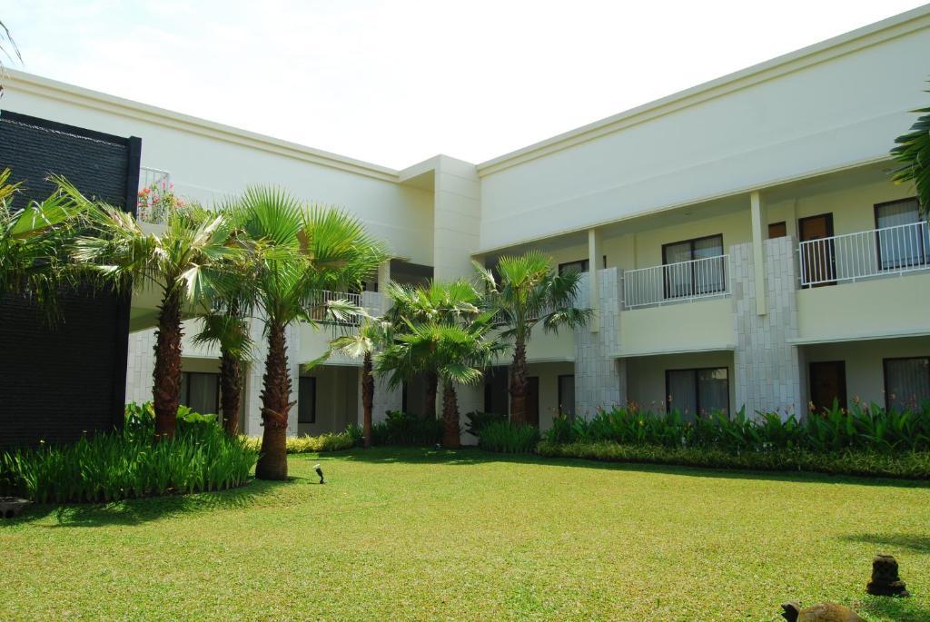 Gowongan Inn Jogjakarta Buitenkant foto