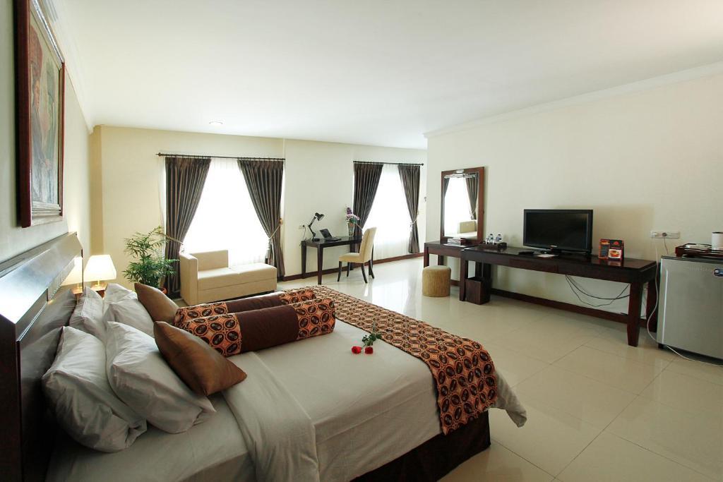 Gowongan Inn Jogjakarta Kamer foto