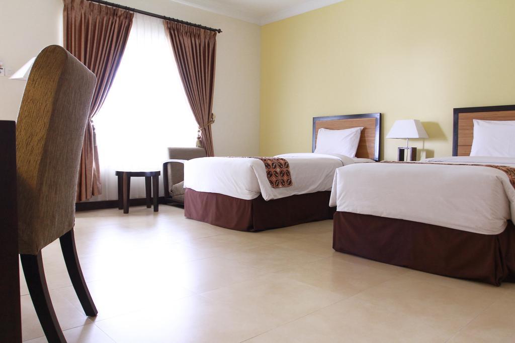 Gowongan Inn Jogjakarta Kamer foto
