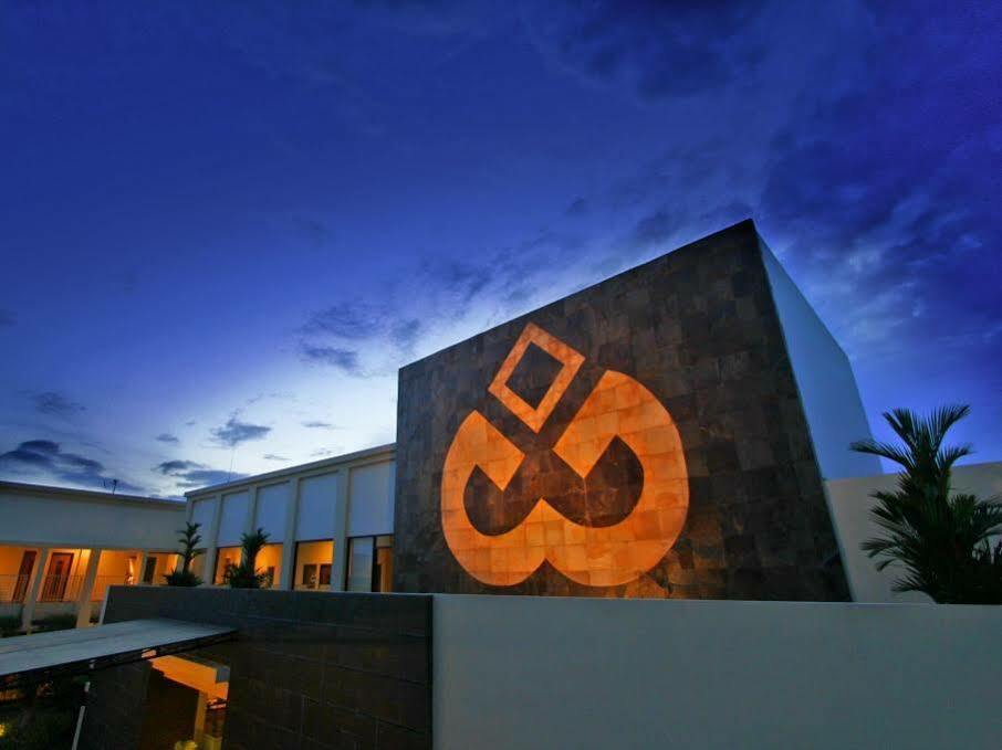 Gowongan Inn Jogjakarta Buitenkant foto