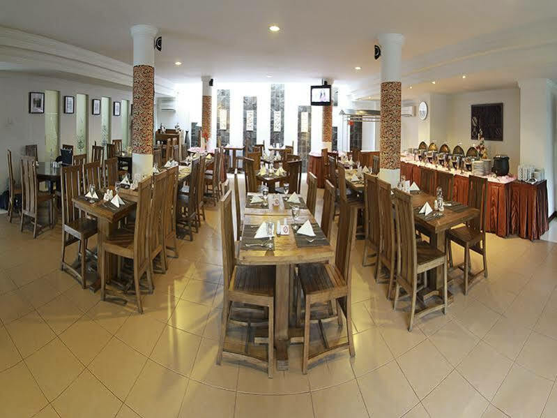 Gowongan Inn Jogjakarta Buitenkant foto